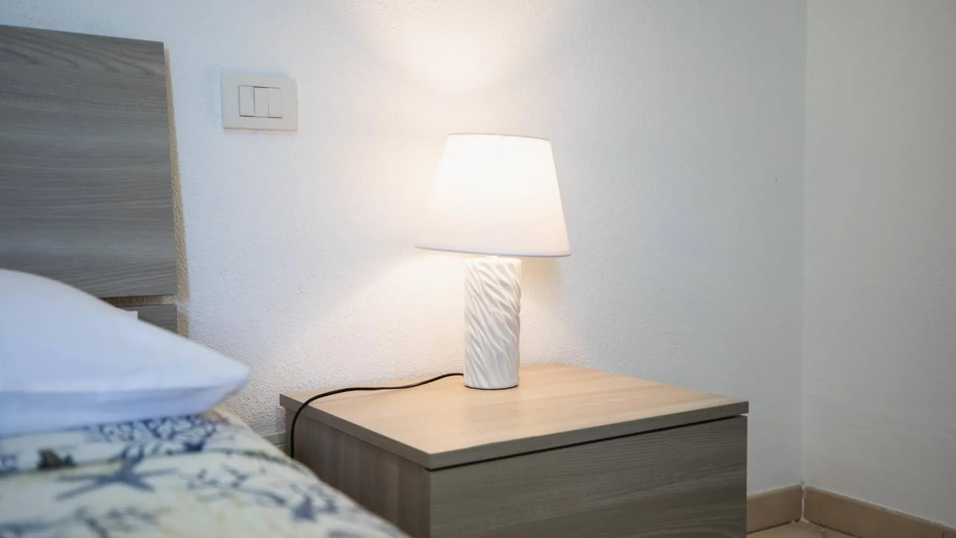 Apartment Ferienwohnung Le Viole Olbia Italien